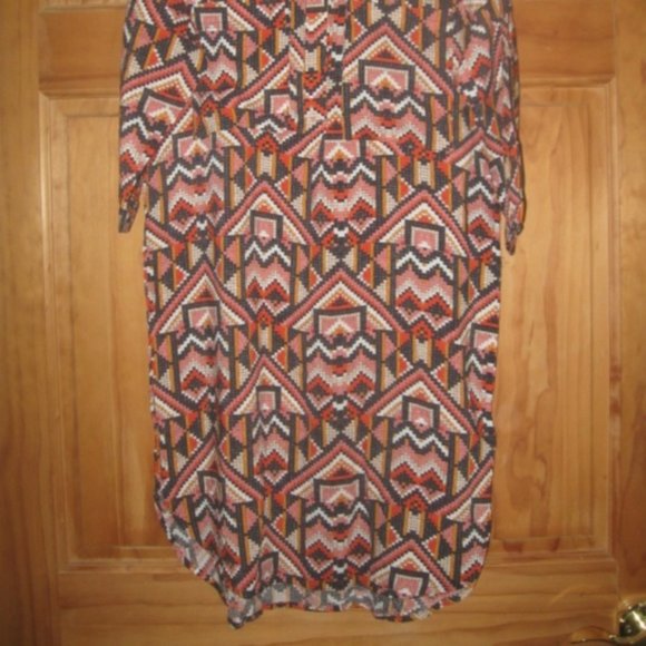 H&M Patterned Sheer Button Top Shirt Dress - Picture 2 of 4